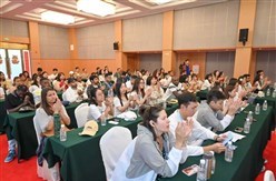 “心聯通 云南行”云南省第六屆留學生文化交流周暨“愛云南iYunnan"文化體驗活動在麗江開幕